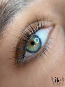 Life Beauty Salfeld - Lashlifting